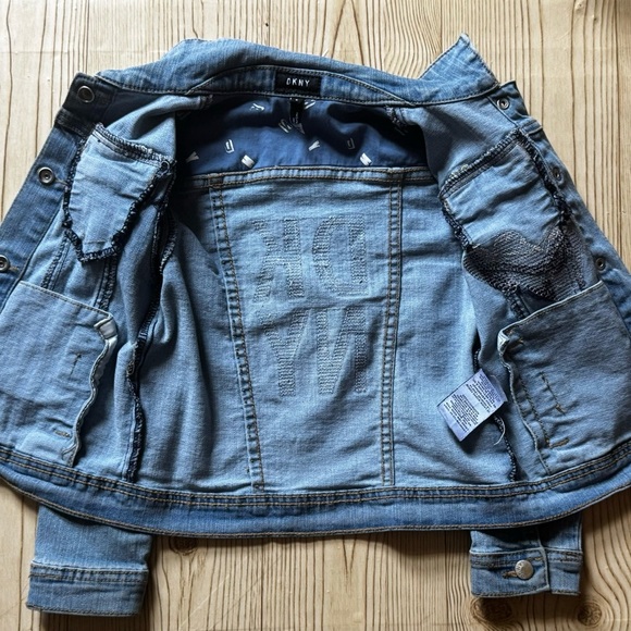 DKNY Blue and Gold Jean Jacket with Bold Back Design - Picture 9 of 10